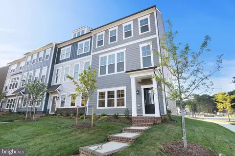 1744 Autumn Maple Leaf Dr, Dumfries, VA 22026 photo 41