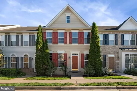 2139 Callao Ct, Woodbridge, VA 22191