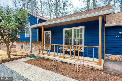 12323 Purcell Rd, Manassas, VA 20112