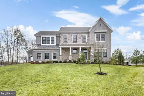 15101 Sky Valley Dr, Haymarket, VA 20169