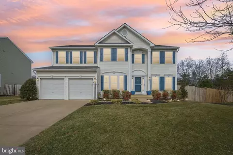 8512 Deal Ct, Bristow, VA 20136