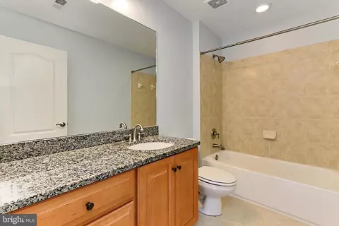 Bath - 227 Mill St, Occoquan, VA 22125 photo 5 of 6