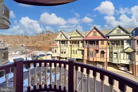 Exterior - 227 Mill St, Occoquan, VA 22125 photo 8 of 21
