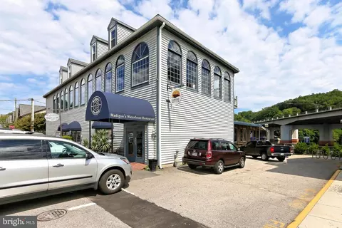 Exterior - 227 Mill St, Occoquan, VA 22125 photo 17 of 21