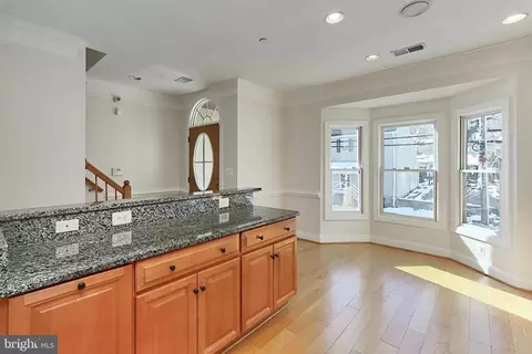 Kitchen - 227 Mill St, Occoquan, VA 22125 photo 6 of 7