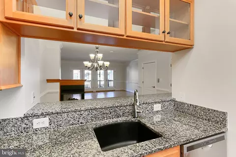 Kitchen - 227 Mill St, Occoquan, VA 22125 photo 7 of 7