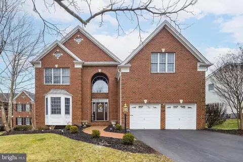 15713 Rothschild Ct, Haymarket, VA 20169