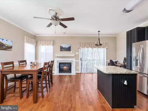 10121 Pale Rose Loop, Bristow, VA 20136 photo 11