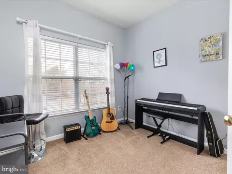 10121 Pale Rose Loop, Bristow, VA 20136 photo 22