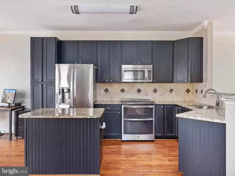 10121 Pale Rose Loop, Bristow, VA 20136 photo 13