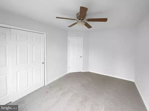 8245 Crackling Fire Dr, Gainesville, VA 20155 photo 33