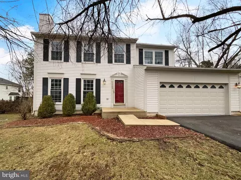 8245 Crackling Fire Dr, Gainesville, VA 20155 photo 42