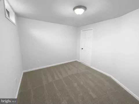 8245 Crackling Fire Dr, Gainesville, VA 20155 photo 38