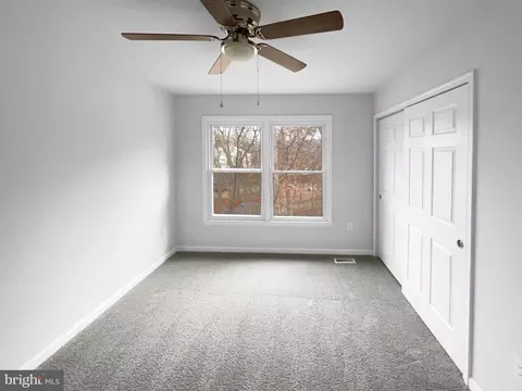 8245 Crackling Fire Dr, Gainesville, VA 20155 photo 32