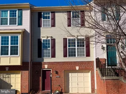 8143 Cerromar Way, Gainesville, VA 20155