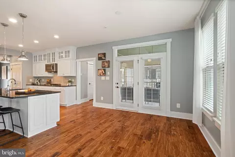 Entry Way - 17153 Gullwing Dr, Dumfries, VA 22026 photo 7 of 16