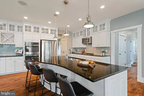 Kitchen - 17153 Gullwing Dr, Dumfries, VA 22026 photo 4 of 5