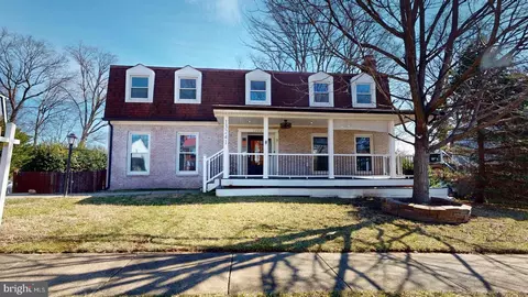 13241 Nancy Ct, Woodbridge, VA 22193