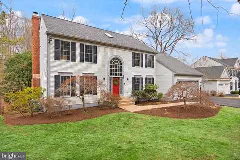13430 Christopher Pl, Woodbridge, VA 22192