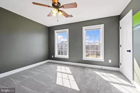 Bedroom - 12669 Crabtree Falls Dr, Bristow, VA 20136 photo 4 of 6