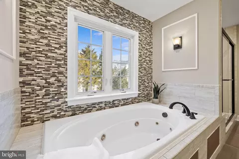 Bath - 12669 Crabtree Falls Dr, Bristow, VA 20136 photo 3 of 7