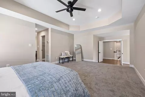 Entry Way - 12669 Crabtree Falls Dr, Bristow, VA 20136 photo 8 of 12