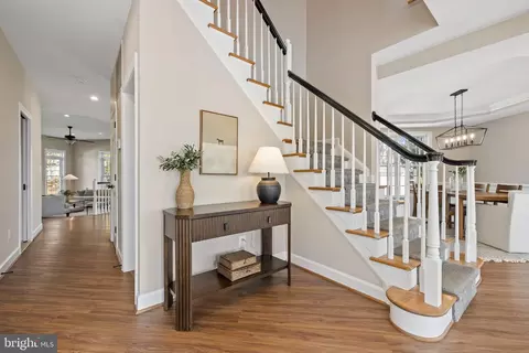 Entry Way - 12669 Crabtree Falls Dr, Bristow, VA 20136 photo 2 of 12