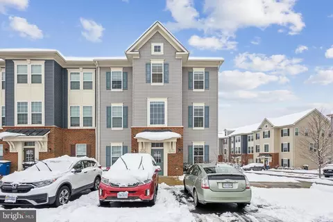9250 Kos Ln, Manassas, VA 20110