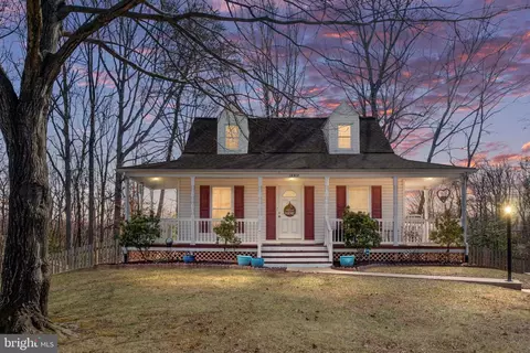 14412 Summerton Ln, Woodbridge, VA 22193