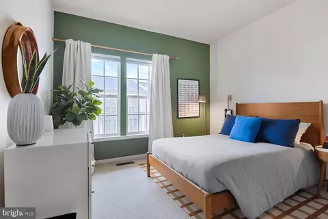 7943 Crescent Park Dr, Gainesville, VA 20155 photo 20