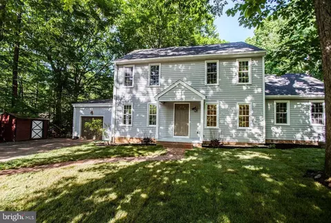 11999 Kahns Rd, Manassas, VA 20112