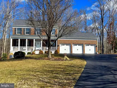 10591 Palace Ct, Manassas, VA 20111