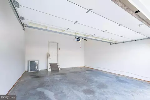 6820 Saddle Run Way, Gainesville, VA 20155 photo 29