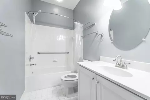 6820 Saddle Run Way, Gainesville, VA 20155 photo 18