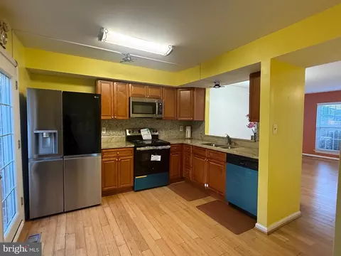 Kitchen - 3679 Tavern Way, Triangle, VA 22172 photo 3 of 4