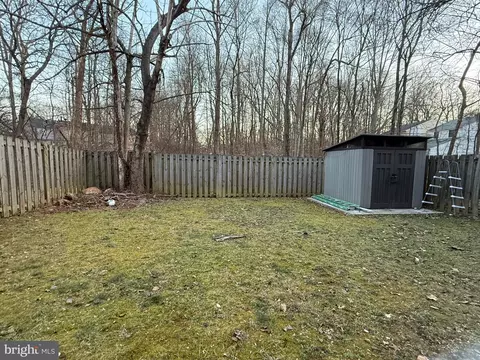 Exterior - 3679 Tavern Way, Triangle, VA 22172 photo 3 of 3