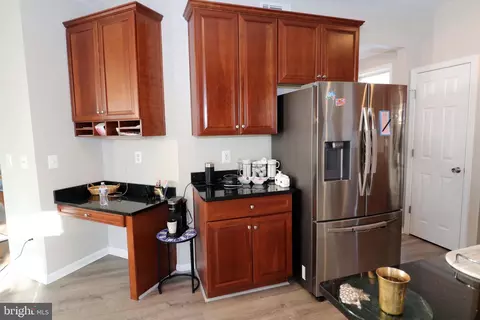 Kitchen - 7612 Maracaibo Ct, Gainesville, VA 20155 photo 3 of 4
