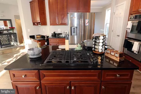 Kitchen - 7612 Maracaibo Ct, Gainesville, VA 20155 photo 4 of 4