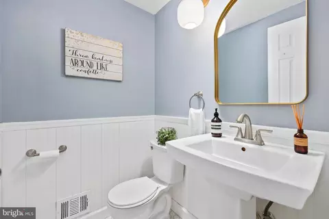 Other - 4222 Avon Dr, Dumfries, VA 22025 photo 5 of 15
