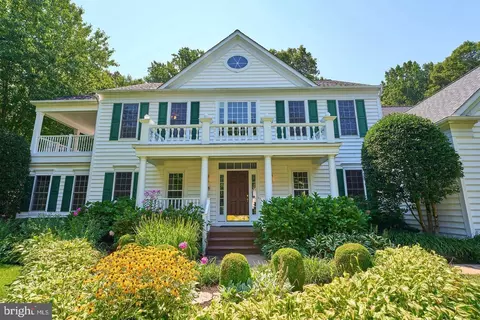 7513 Nyack Ct, Manassas, VA 20112