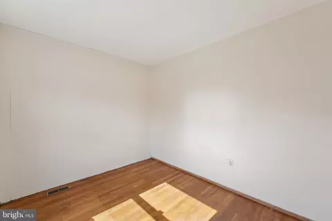 8016 Mace Cir, Manassas, VA 20111 photo 18