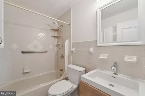 8016 Mace Cir, Manassas, VA 20111 photo 28