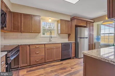 Kitchen - 7810 Gateshead Ln, Manassas, VA 20109 photo 1 of 2