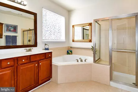 16077 Dancing Leaf Pl, Dumfries, VA 22025 photo 37