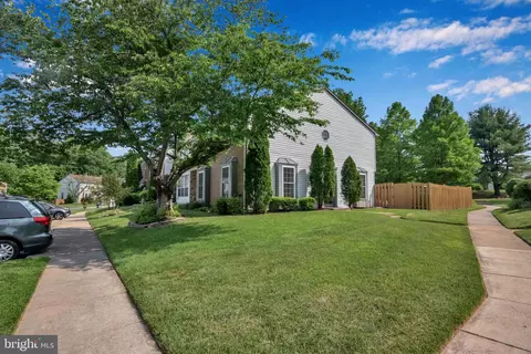 6125 Trident Ln, Woodbridge, VA 22193