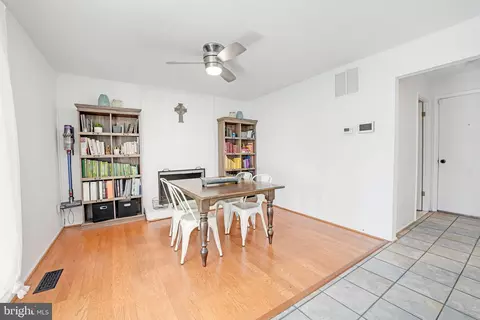 4389 Ashgrove Dr, Dumfries, VA 22025 photo 17