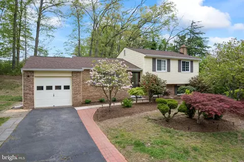 16102 Benedict Ct, Woodbridge, VA 22191