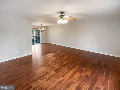 7240 Ridgeway Dr, Manassas, VA 20112 photo 10