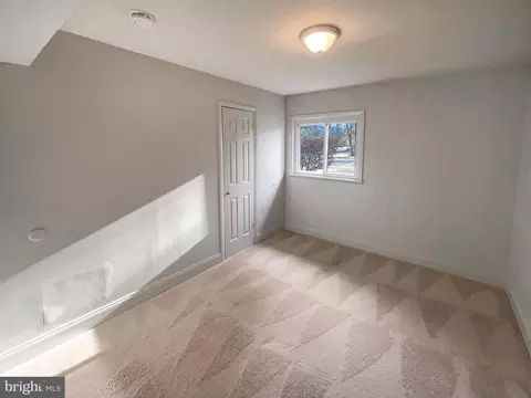 7240 Ridgeway Dr, Manassas, VA 20112 photo 41