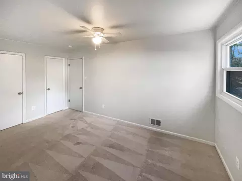 7240 Ridgeway Dr, Manassas, VA 20112 photo 5